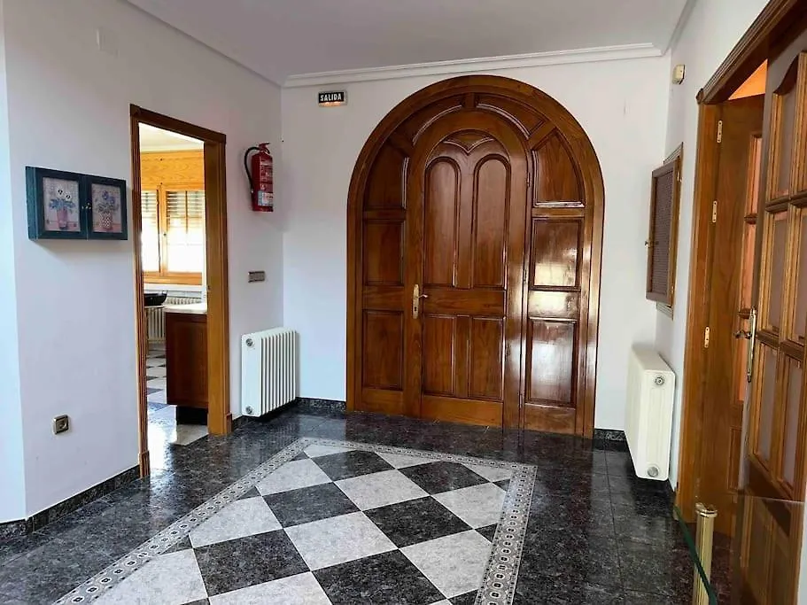 Casa Rural Baza 0*,