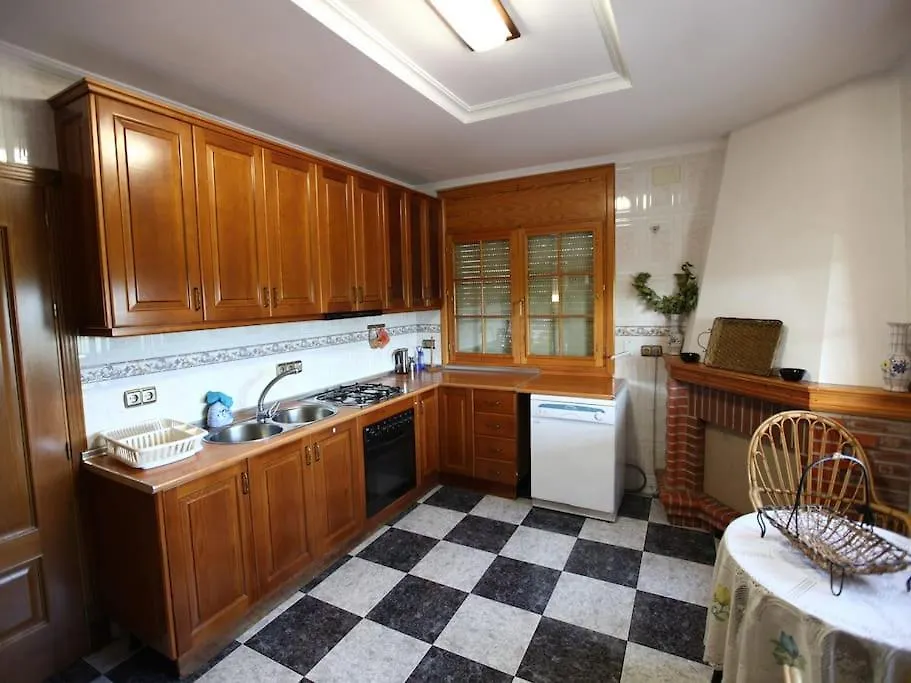 Casa Rural Baza 0*,